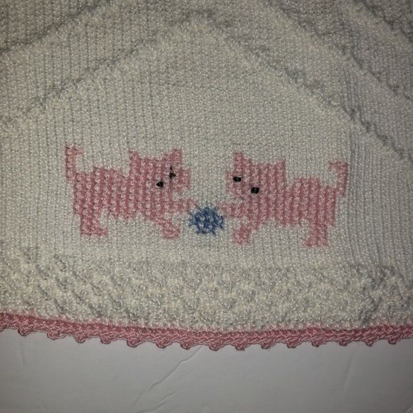 VINTAGE Handmade Crochet Knitted Pink Kittens Baby Bib - Picture 3 of 4